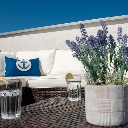 アパート Blue Marine 19 Z Tarasem I Widokiem Na Morze Przy Plazy *