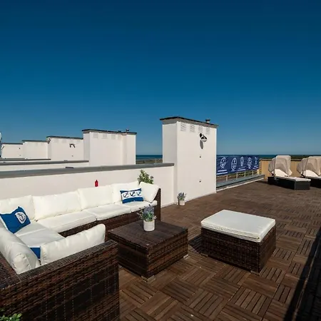 Blue Marine 19 Z Tarasem I Widokiem Na Morze Przy Plazy アパート *