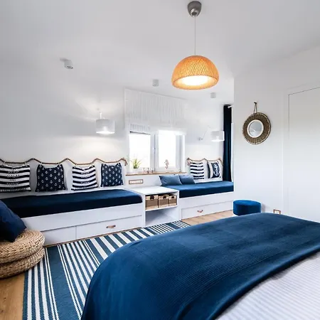 Blue Marine 19 Z Tarasem I Widokiem Na Morze Przy Plazy * ロビ