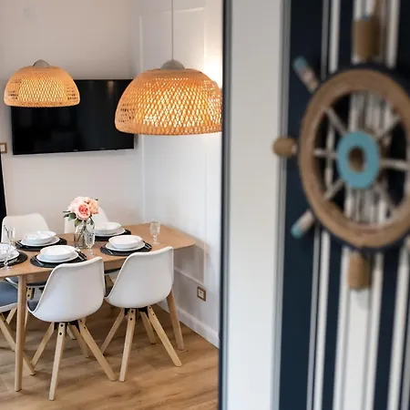 Blue Marine 19 Z Tarasem I Widokiem Na Morze Przy Plazy Apartment *