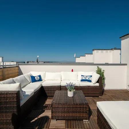 Apartament Blue Marine 19 Z Tarasem I Widokiem Na Morze Przy Plaży Rowy (Pomerania)