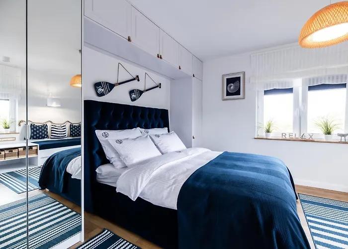 Blue Marine 19 Z Tarasem I Widokiem Na Morze Przy Plazy Rowy (Pomerania)