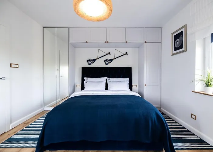 Blue Marine 19 Z Tarasem I Widokiem Na Morze Przy Plazy Rowy (Pomerania)