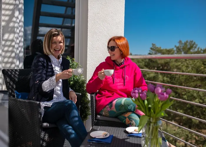 Blue Marine 19 Z Tarasem I Widokiem Na Morze Przy Plazy Lägenhet